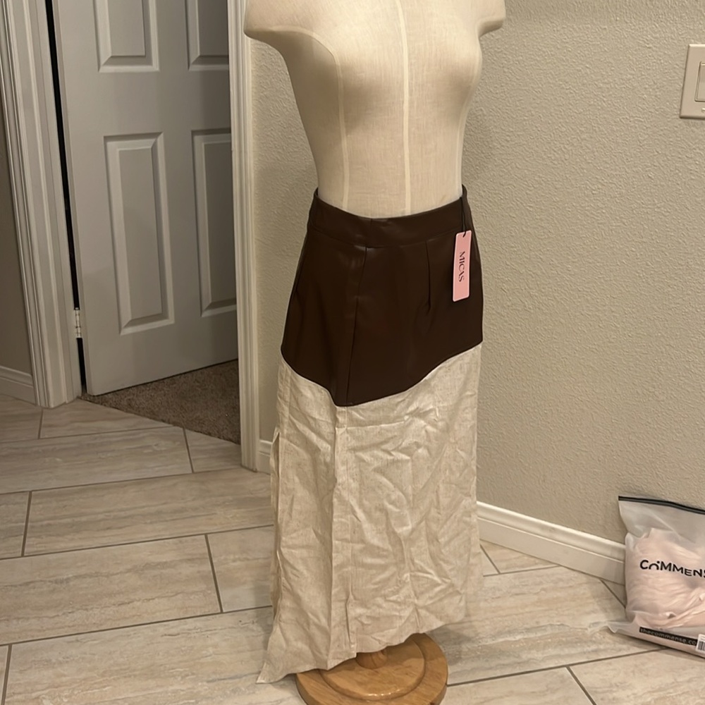 Faux leather and linen skirt - Picture 4 of 6